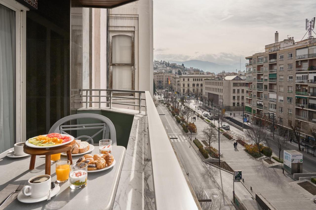 Hotel Macia Condor Granada Exteriör bild
