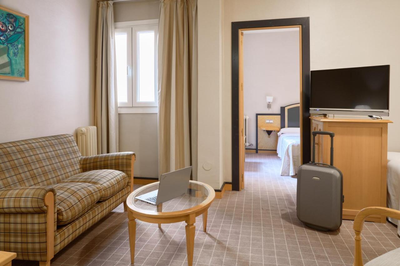 Hotel Macia Condor Granada Rum bild