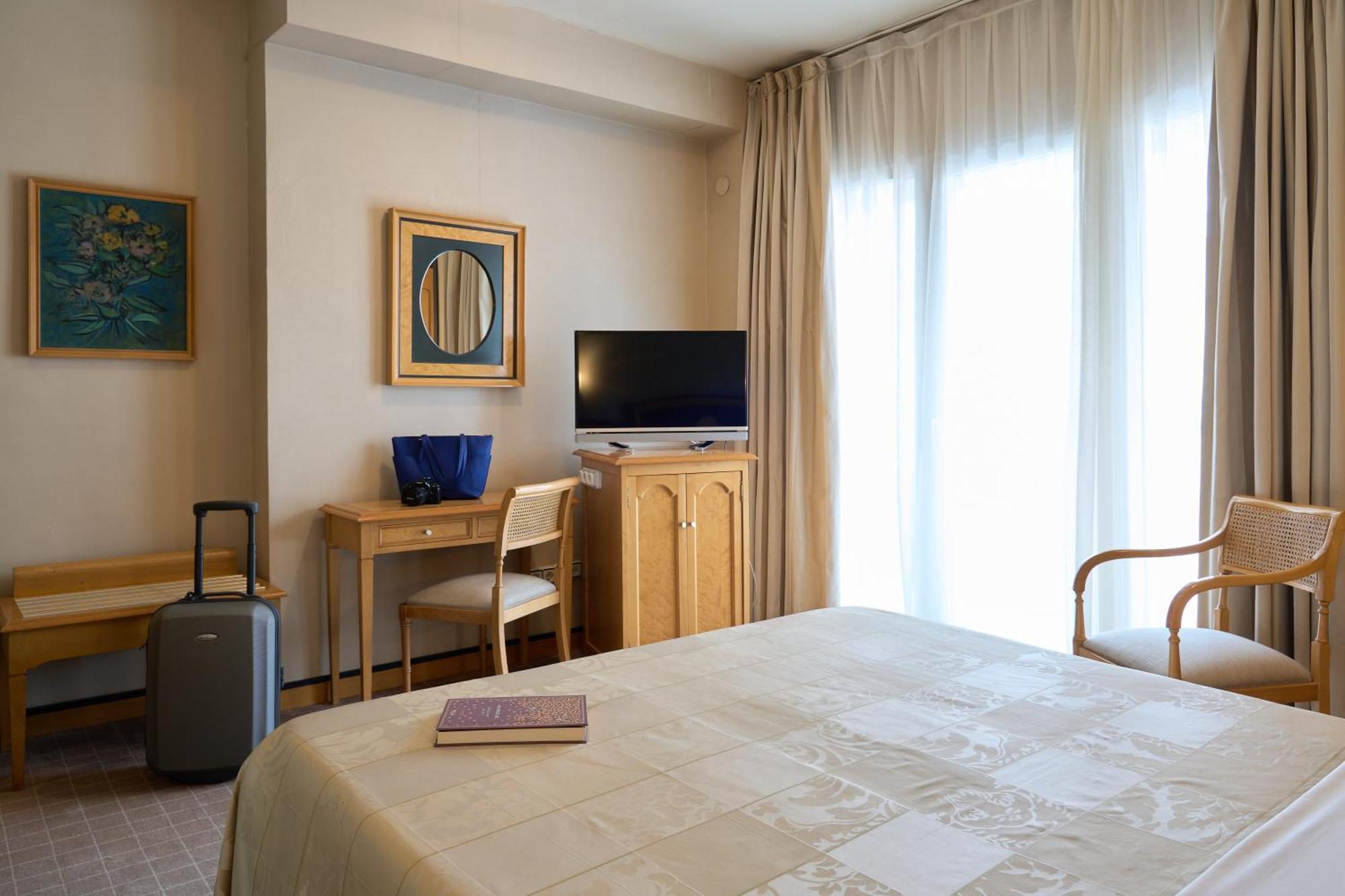 Hotel Macia Condor Granada Rum bild